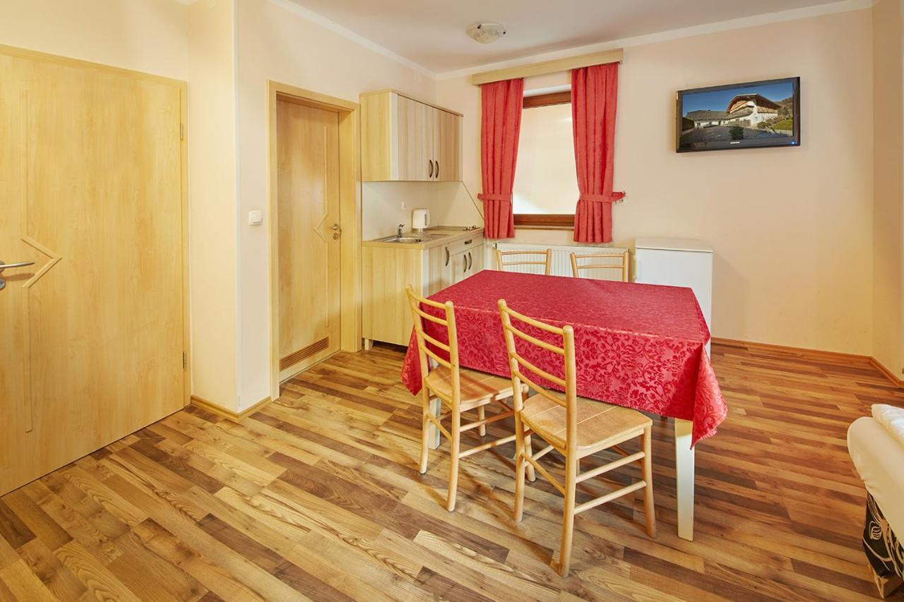 Rute Hotel And Apartments Kranjska Gora Luaran gambar